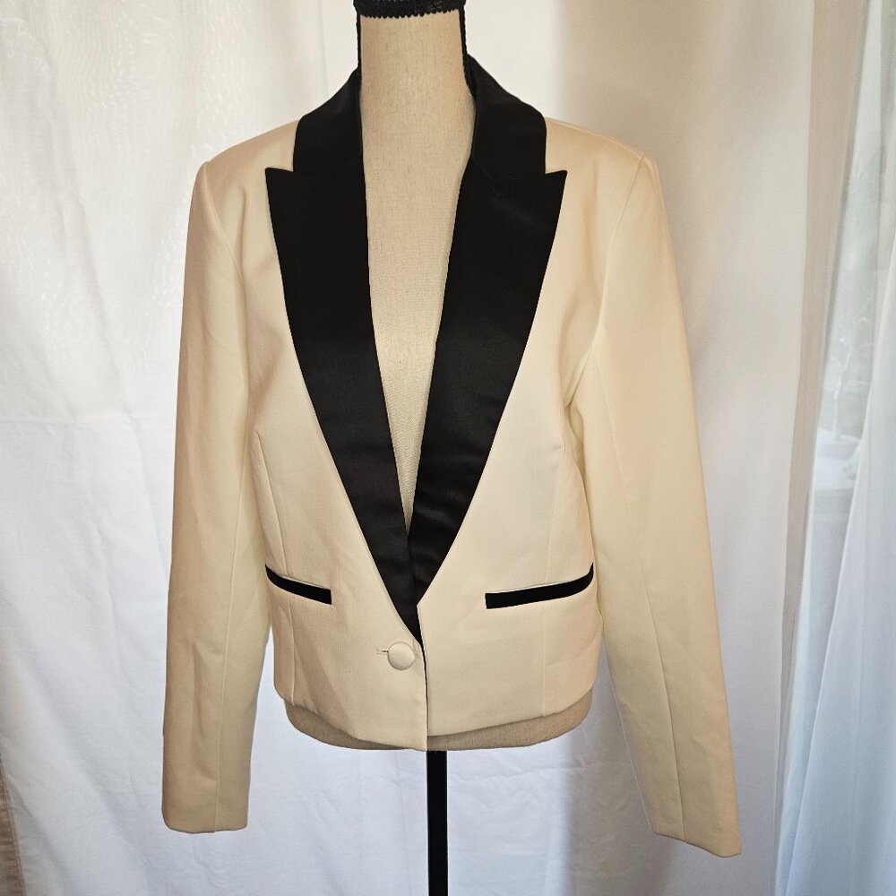 Chic Jason Wu Med SZ Off-White Polyester Spandex Blend Tuxedo Jacket